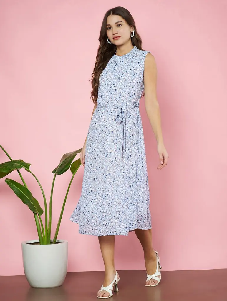attiris_sleeveless_dress(4).webp