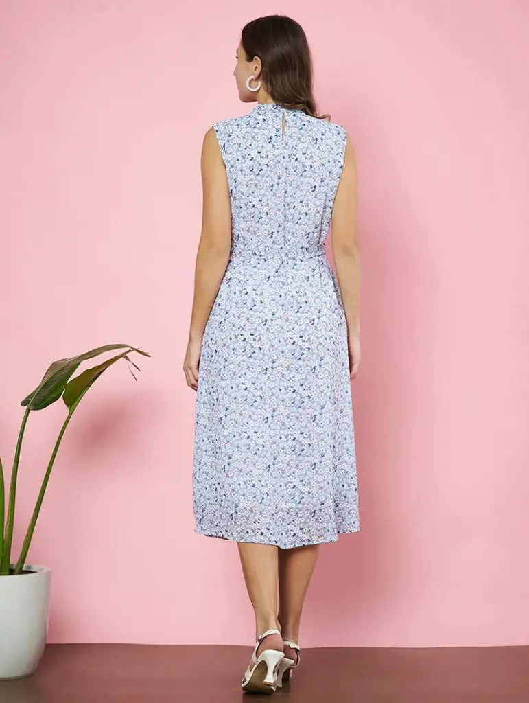 attiris_sleeveless_dress(5).webp