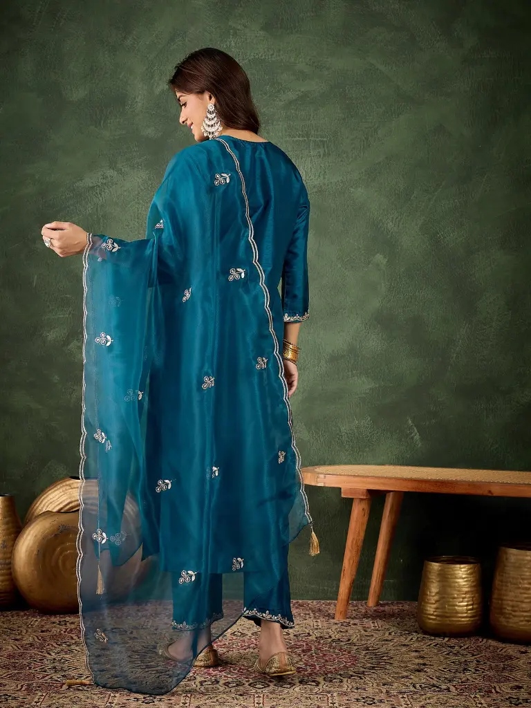 Blue_kurta_set (3).webp