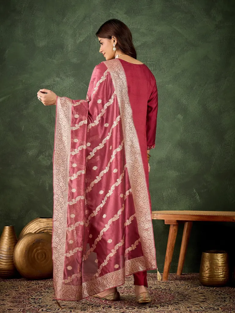 maroon_kurta_set (3).webp