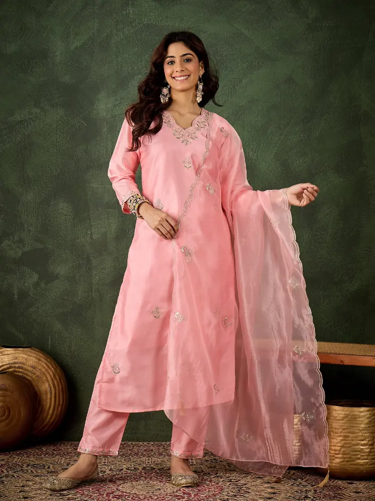 Pink_kurta_set (1).webp