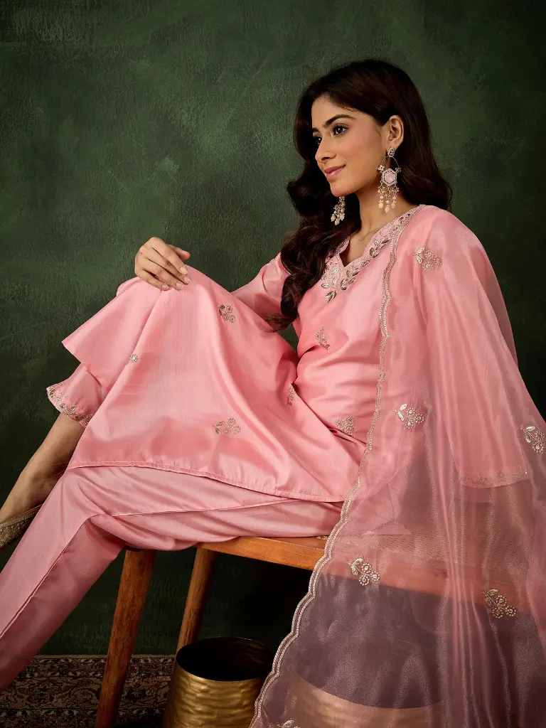 Pink_kurta_set (2).webp