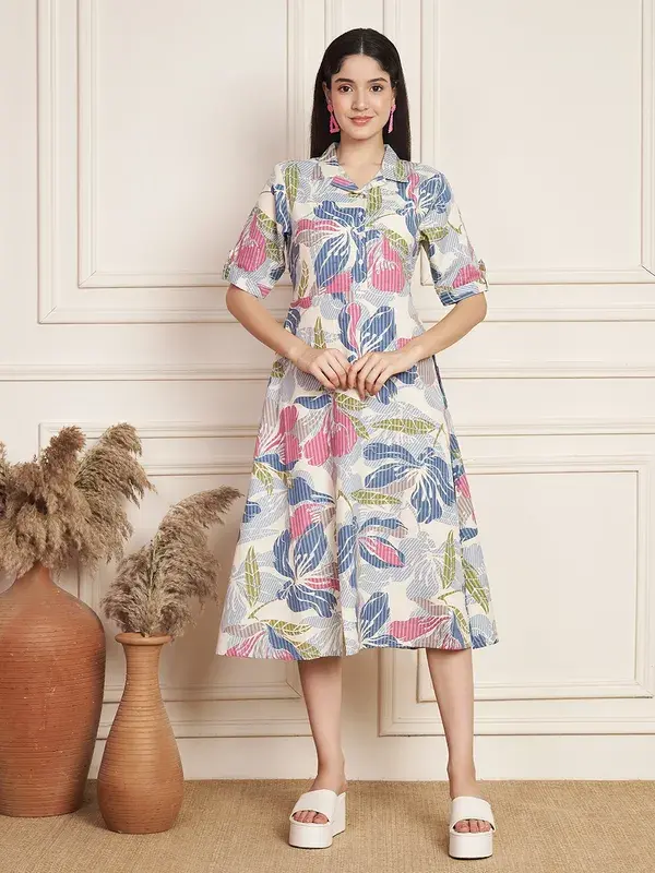 Attiris_Multicolor_Dress(3).webp