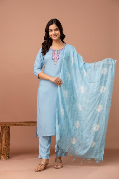 Women's Silk Blend Straight Kurta Pant Set with Dupatta